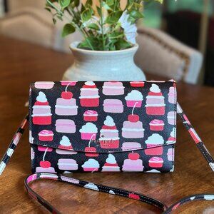 Kate Spade Laurel Way Winni Crossbody Wallet - Mini Pastries Cupcakes